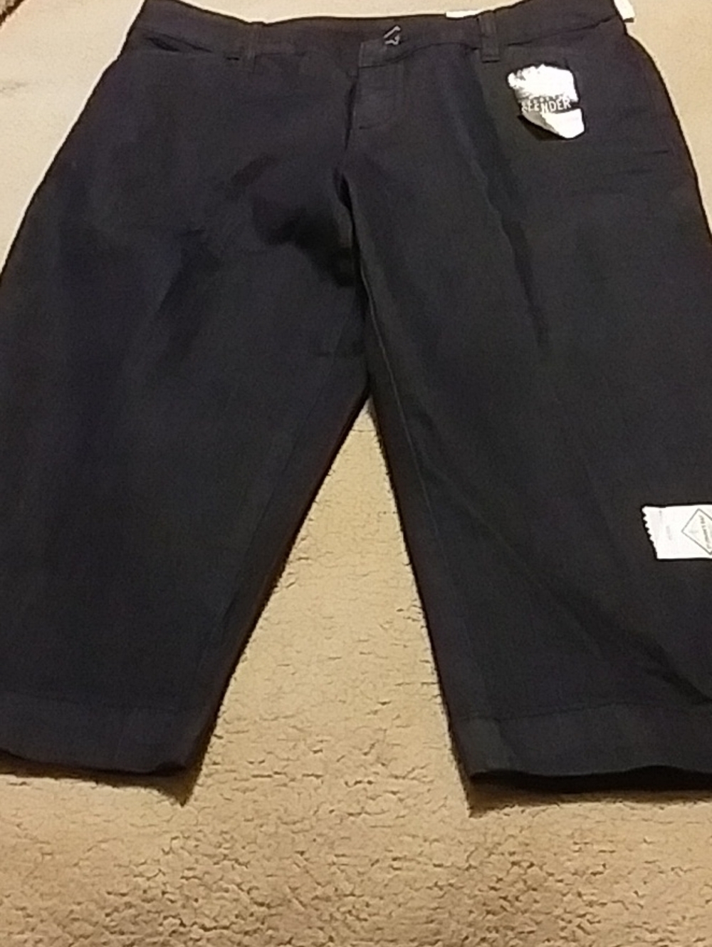 St.John's Bay Capri Size 8 Petite